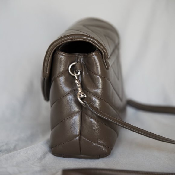 SOLD - Saint Laurent Toy Lou Lou Bag - Picture 4 of 14